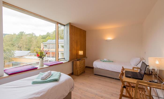 Twin bedrooms available